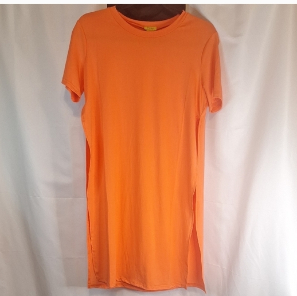Daisy Bold Orange Top